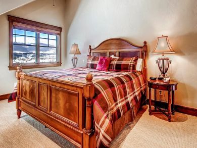 A Posh Ski Breckenridge Rental Home with Four Great Bedrooms